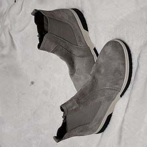 White Mountain Gray Ankle Boots